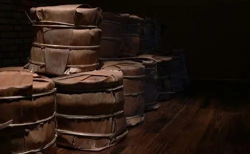 恐怖的普洱老茶翻新“技術(shù)倉”？