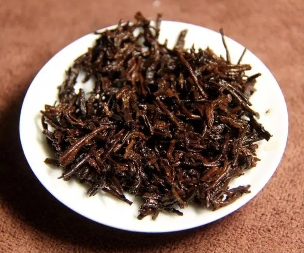 怎樣從茶香來辨認普洱茶的好壞？