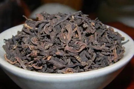 喝普洱，中期茶綜合性價(jià)比高